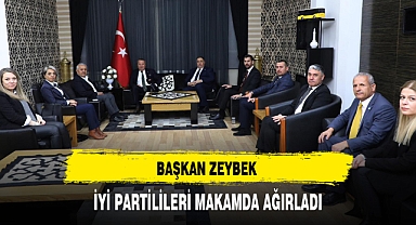 Başkan Zeybek İYİ Partilileri Makamda Ağırladı