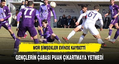 Mor Şimşekler Evinde Kaybetti