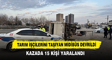 Tarım İşçilerini Taşıyan Midibüs Devrildi