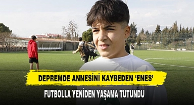 Depremde Annesini Kaybeden ‘Enes’