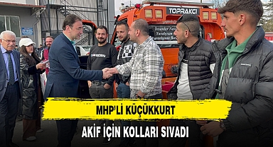 MHP'li Küçükkurt Akif İçin Kolları Sıvadı