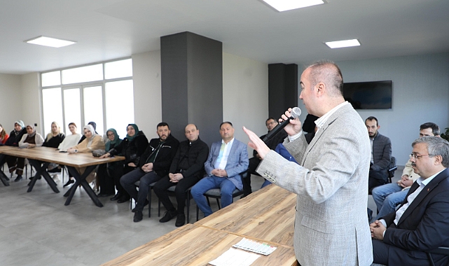 ULUÇAY’DAN İKİLİ OYNAYANLAR UYARISI