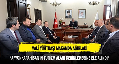 VALİ YİĞİTBAŞI TURİZM TEMSİLCİLERİ İLE BİR ARAYA GELDİ