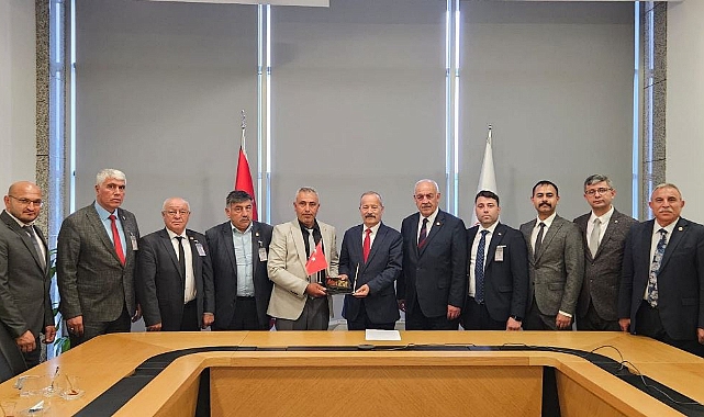 "31 MART SEÇİMLERİNDE AFYONKARAHİSARIMIZDA BAŞARIYLA ÇIKTIK"
