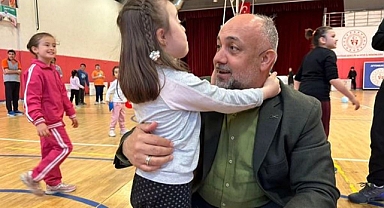 AFYONKARAHİSAR’DA OTİZİM FARKINDALIĞI