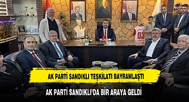 AK Parti Sandıklı Teşkilatı, Sandıklı Belediyesi'nde Bayramlaştı