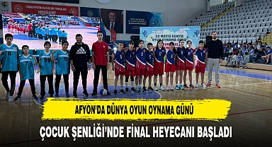 Afyon'da Dünya Oyun Oynama Günü Çocuk Şenliği'nde Final Heyecanı Başladı