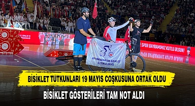 Bisiklet Tutkunları 19 Mayıs Coşkusuna Ortak Oldu