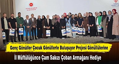 Genç Gönüller Çocuk Gönüllerle Buluşuyor Projesi Gönüllülerine Çam Sakızı Çoban Armağanı Hediye