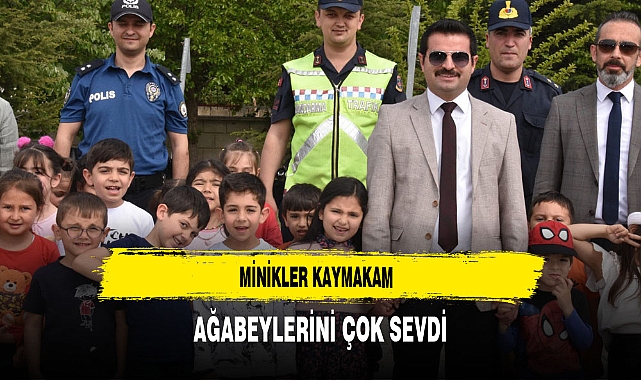 Minikler Kaymakam Ağabeylerini Çok Sevdi