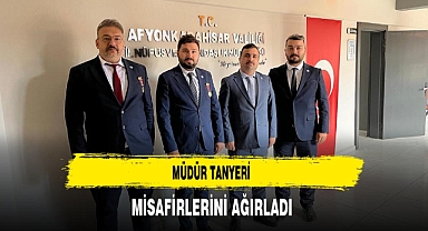 Müdür Tanyeri Misafirlerini Ağırladı
