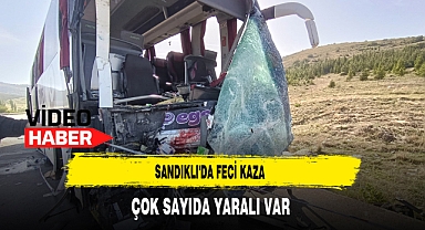 Sandıklı'da Feci Kaza Çok Sayıda Yaralılar Var