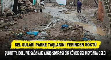 Sel Suları Parke Taşlarını Yerinden Söktü: Şuhut'ta Dolu ve Sağanak Yağış Sonrası Bir Köyde Sel Meydana Geldi