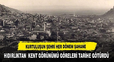 Afyonkarahisar'ın Eski Bayramlarındaki Fotoğrafı Büyüledi