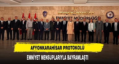 Afyonkarahisar Protokolü Emniyet Mensuplarıyla Bayramlaştı