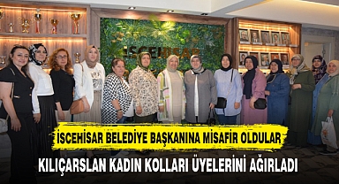 Ak Parti Afyonkarahisar Kadın Kolları Belediye Başkanı Seyhan Kılınçarslan’ı Ziyaret Etti