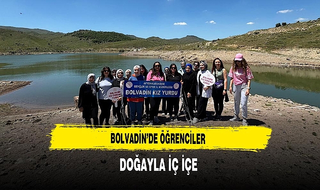 Bolvadin'de Öğrenciler Doğayla İç İçe
