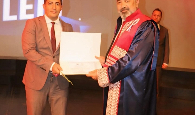 MÜDÜR DEMİR GENÇLERİN HEYECANINA ORTAK OLDU