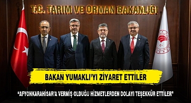 AK PARTİ HEYETİ AFYON TARIMI İÇİN BAKAN YUMAKLI İLE BİR ARAYA GELDİ