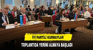 İYİ Partili Kurmaylar Toplantıda Yerini Almaya Başladı