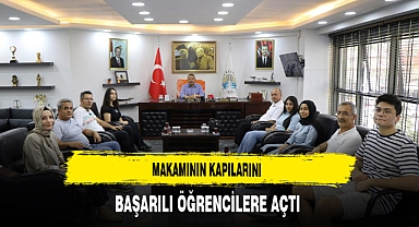 Makamının Kapılarını Başarılı Öğrencilere Açtı