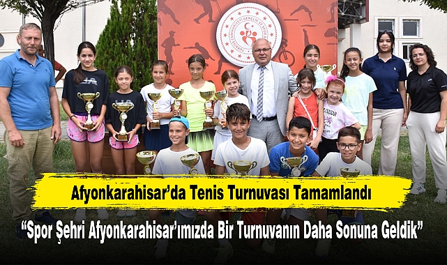 Afyonkarahisar’da Tenis Turnuvası Tamamlandı