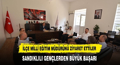 AK PARTİLİ VEKİLLERDEN MÜDÜR EROĞLU'NA ZİYARET