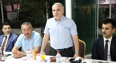 Dinar’da Veda Yemeği Düzenlendi