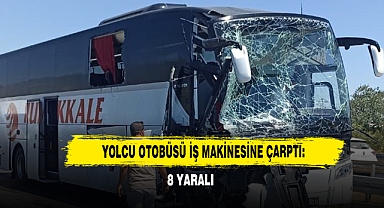 Yolcu Otobüsü İş Makinesine Çarptı: 8 Yaralı