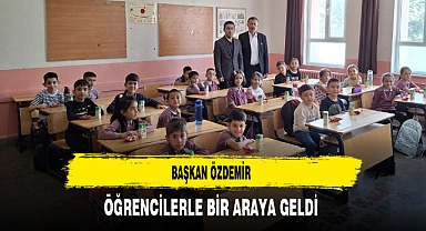 Başkan Özdemir Öğrencilerle Bir Araya Geldi