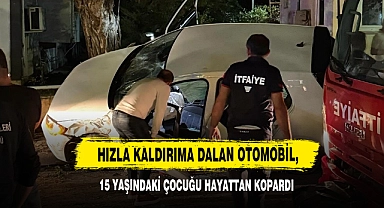 Hızla Kaldırıma Dalan Otomobil, 15 Yaşındaki Çocuğu Hayattan Kopardı
