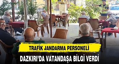 TRAFİK JANDARMA PERSONELİ DAZKIRI'DA VATANDAŞA BİLGİ VERDİ