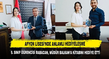 Afyon Lisesi’nde Anlamlı Hediyeleşme