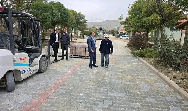 AKÖREN BELEDİYESİ'NİN PARKE TAŞI DÖŞEME ÇALIŞMALARI BAŞLADI