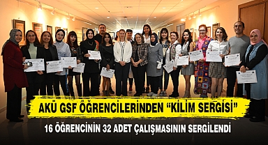 AKÜ GSF Öğrencilerinden “Kilim Sergisi”