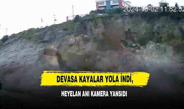 Devasa Kayalar Yola İndi, Heyelan Anı Kamera Yansıdı