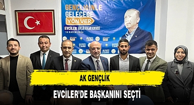 AK Gençlik Evciler’de Başkanını Seçti