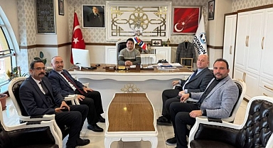 Başkan Aynacı, Müdür Altın’ı Ağırladı
