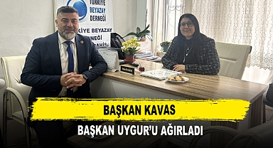 Başkan Kavas Başkan Uygur’u Ağırladı