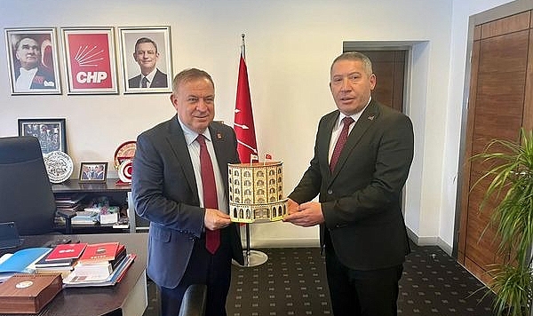 Başkan Topçu CHP Genel Merkezini Ziyaret Etti