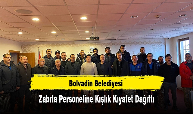 Bolvadin Belediyesi Zabıta Personeline Kışlık Kıyafet Dağıttı