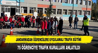 Jandarmadan Öğrencilere Uygulamalı Trafik Eğitimi