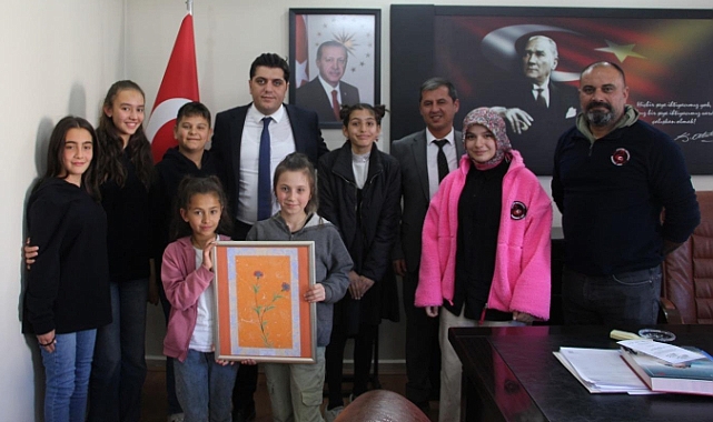 Kaymakam Çelik Misafirlerini Ağırladı
