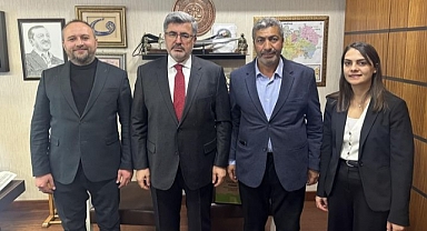 MİLLETVEKİLİ ÖZKAYA KONUKLARINI AĞIRLADI