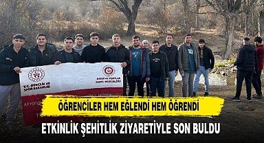 Öğrenciler Hem Eğlendi Hem Öğrendi Etkinlik Şehitlik Ziyaretiyle Son Buldu
