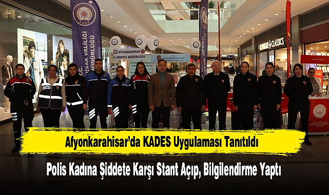 Polis Kadına Şiddete Karşı Stant Açıp, Bilgilendirme Yaptı