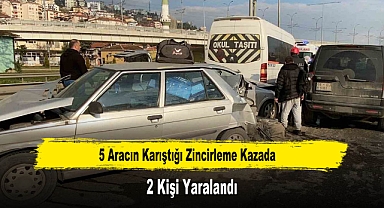 5 Aracın Karıştığı Zincirleme Kazada 2 Kişi Yaralandı