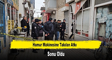 Hamur Makinesine Takılan Atkı Sonu Oldu