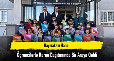 Kaymakam Halis, Öğrencilerle Karne Dağıtımında Bir Araya Geldi
