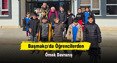 Başmakçı'da Öğrencilerden Örnek Davranış